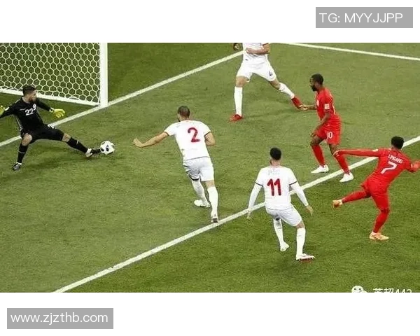 维也纳迅速与霍恩的激烈对决揭示足球战术的巅峰较量