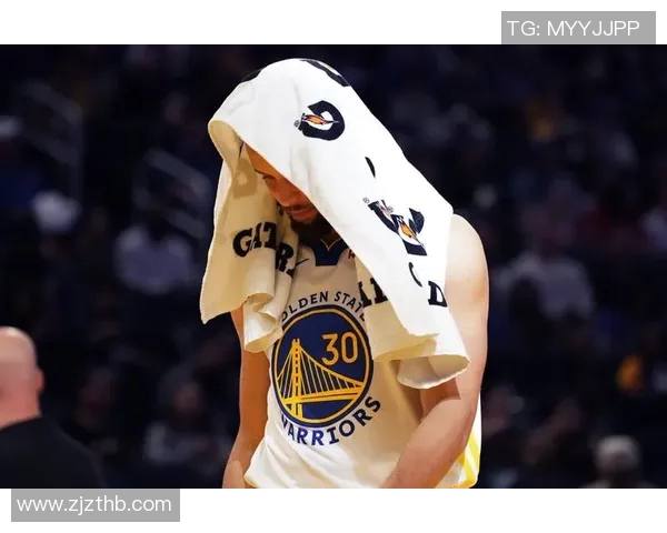 2015年NBA季后赛雷霆与勇士的巅峰对决回顾与精彩瞬间分析