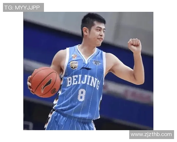 方硕的篮球之路：从青涩少年到职业球员的成长历程与挑战