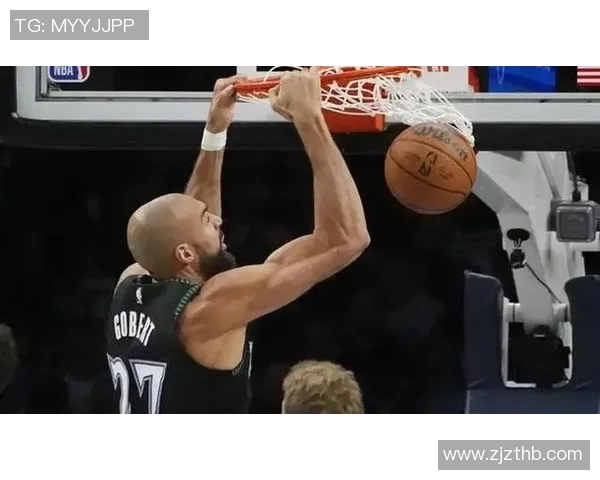 鲁迪戈贝尔在NBA赛场的统治力与防守艺术的深度解析 鲁迪戈贝尔在NBA赛场的统治力与防守艺术的深度解析
