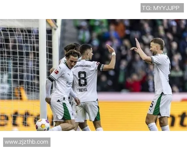 门兴与科隆比赛因天气原因推迟球迷期待新赛程安排 门兴与科隆比赛因天气原因推迟球迷期待新赛程安排