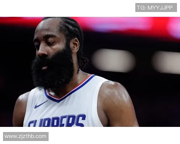 微胖篮球明星的逆袭之路如何打破传统审美与运动界限