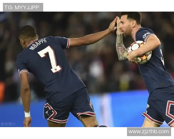 上海羽毛球队比赛经验引发热议球迷与专家观点碰撞分析